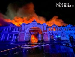 Fire engulfs historic Odesa market during Russian assault