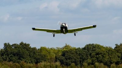 Choosing the Perfect Flight School for Hobby Pilots