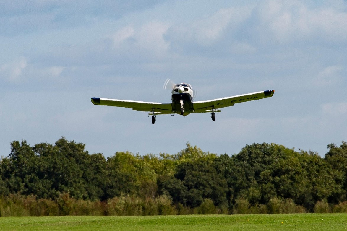 Choosing the Perfect Flight School for Hobby Pilots