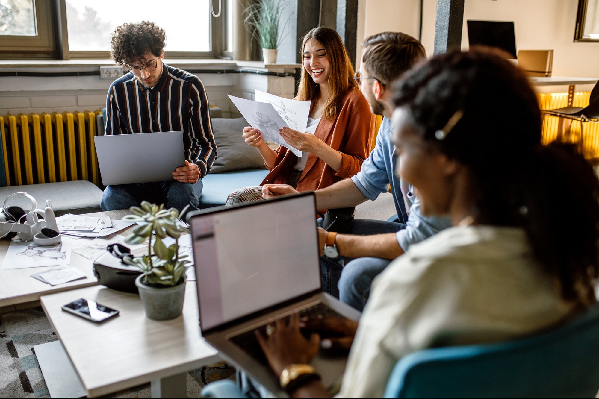 Gen Z Transforms the Workplace: 4 Unignorable Trends for Employers