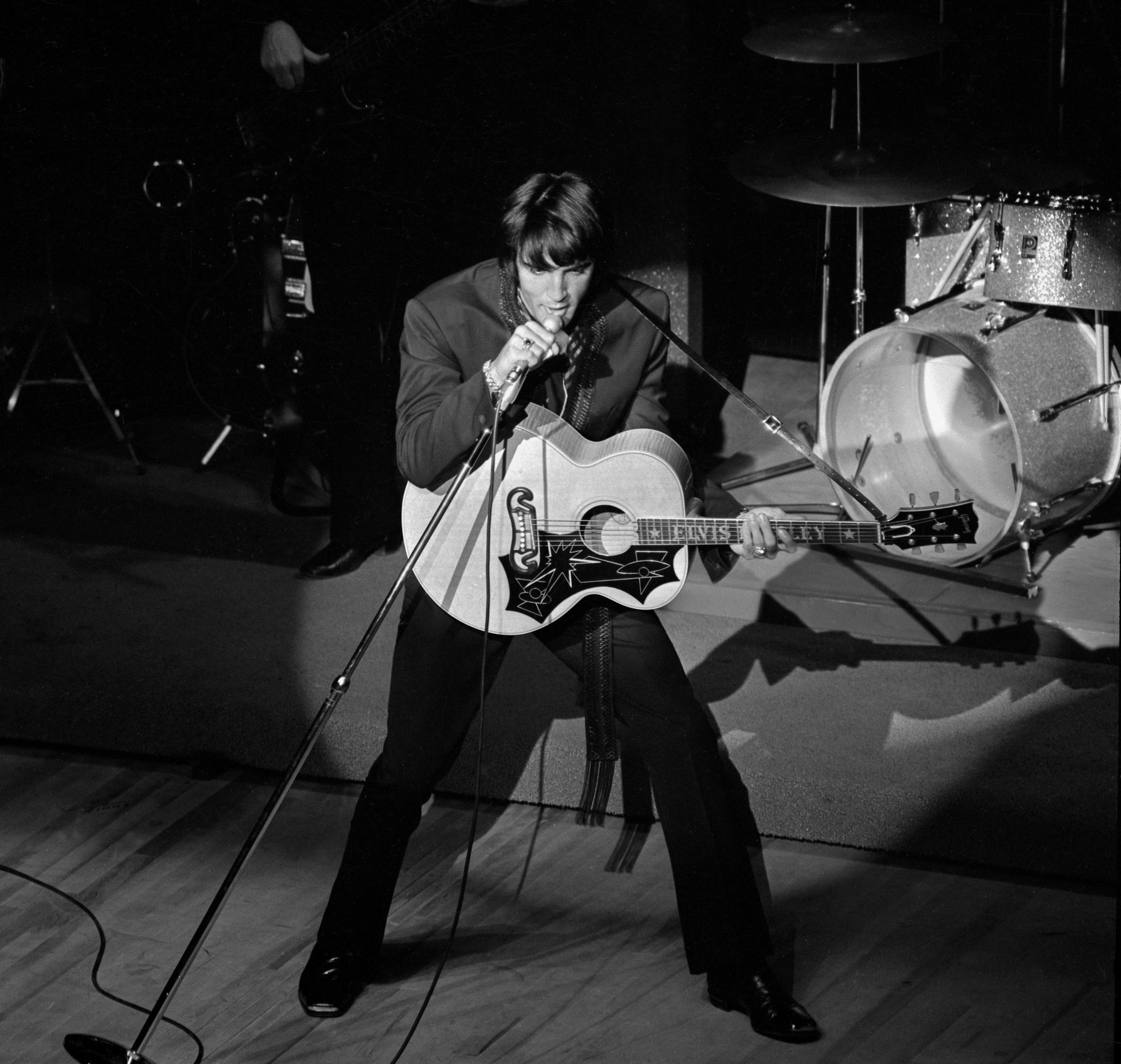 We The People: Las Vegas Resort Honors Elvis Presley’s Legacy