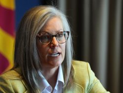 Veteran Lawmaker Influences Water Crisis Debate in Arizona