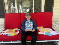 “Best Birthday Ever”: Hundreds Honor 98-Year-Old Norwood Man with Cards “Best Birthday Ever”: Hundreds Honor 98-Year-Old Norwood Man with Cards