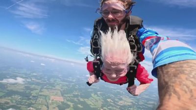 85-Year-Old Jumps to Honor Late Husband’s Dream