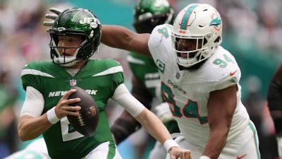 Dolphins Mailbag: Wilkins, Waller, Sieler, and More