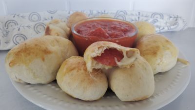 Easy Homemade Pepperoni Rolls Recipe