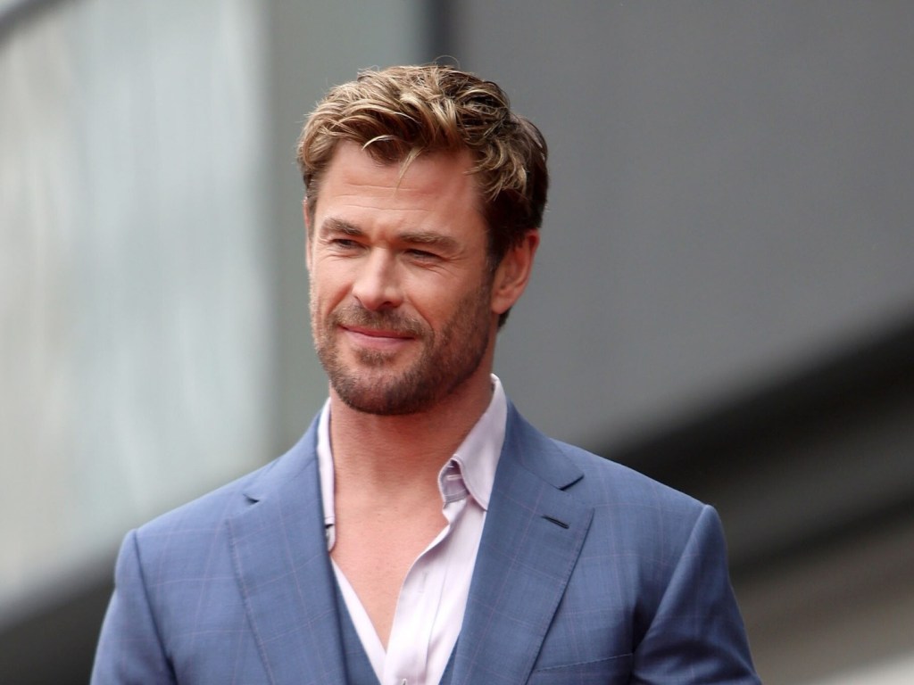 Chris Hemsworth’s Twin Sons Make Red Carpet Debut – And They’re His Exact Copy