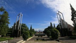 UGM Angkat Bicara Soal Pernyataan Mantan Rektor Sofian Effendi tentang Ijazah Jokowi