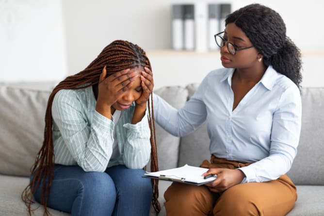 When to Seek Therapy: A Guide to Recognizing Your Needs