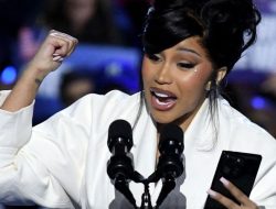 Cardi B’s 2023 Mic Meltdown Haunts Her Again Cardi B’s 2023 Mic Meltdown Haunts Her Again