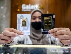 Harga Emas Antam Naik Rp5.000 Jadi Rp1.906.000 Per Gram Hari Ini 8 Juli 2025