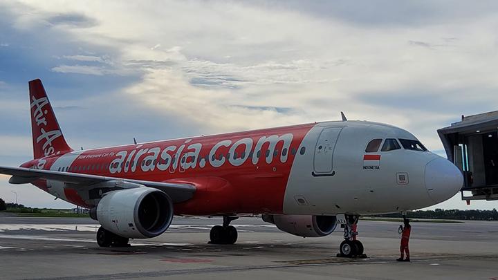 Penerbangan Langsung AirAsia Jakarta-Manado 7 Hari Seminggu