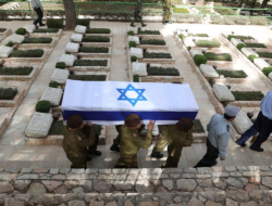 Perlawanan Terus Berkobar, Tiga Tentara Israel Gugur di Gaza Perlawanan Terus Berkobar, Tiga Tentara Israel Gugur di Gaza