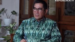 Mantan Ketua MK: Tegas, Lawan Korupsi Laptop Kemendikbudristek