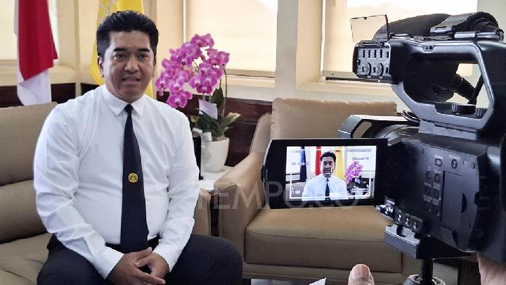 Rektor UI Bocorkan Cara Mahasiswa Reguler Dapat UKT Gratis
