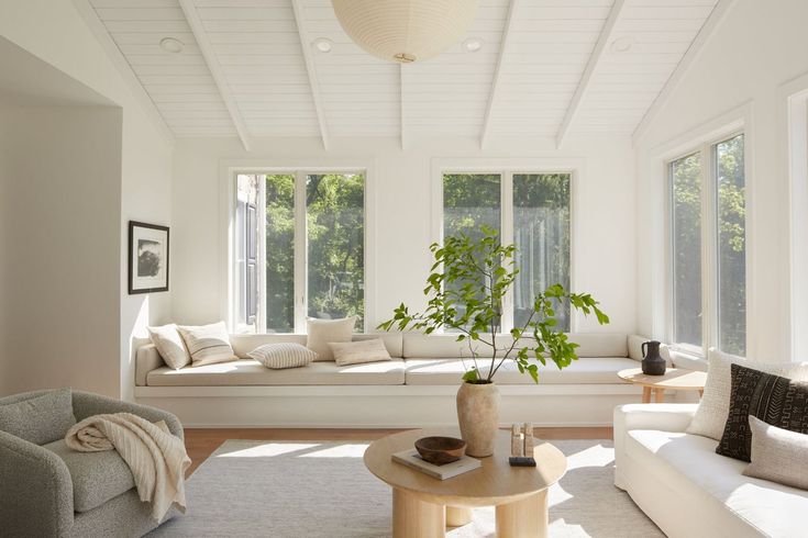 6 Tips Membuat Rumah Lebih Terang Tanpa Listrik!