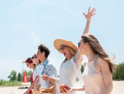 Kekayaan di Tangan Saat Travelling ke Luar Negeri