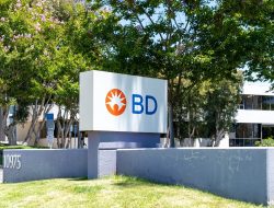 BD, Diagnostic Solutions, and Waters to Merge in .5 Billion Deal
