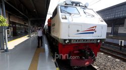 KAI Selidiki Pelaku Pelemparan Kereta Api yang Cedera 2 Penumpang