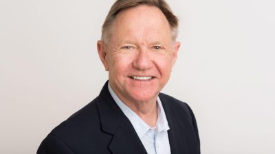 Good Evaluations and Personalized Growth Boost Leader Performance