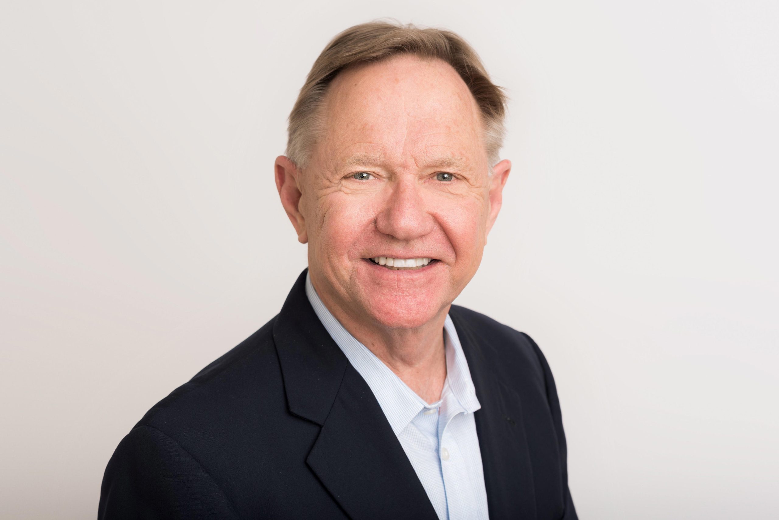 Good Evaluations and Personalized Growth Boost Leader Performance