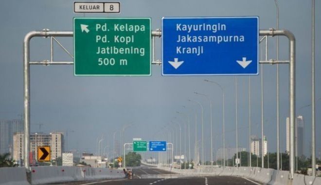 Makna Warna pada Rambu Jalan Tol yang Wajib Diketahui Pengemudi