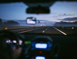 Drivers Struggle to See Out of Newer Cars, Survey Reveals