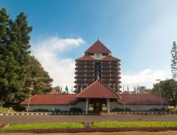 PTN Dilarang Terima Mahasiswa Baru Setelah Juli 2025, Ini Tanggapan UI