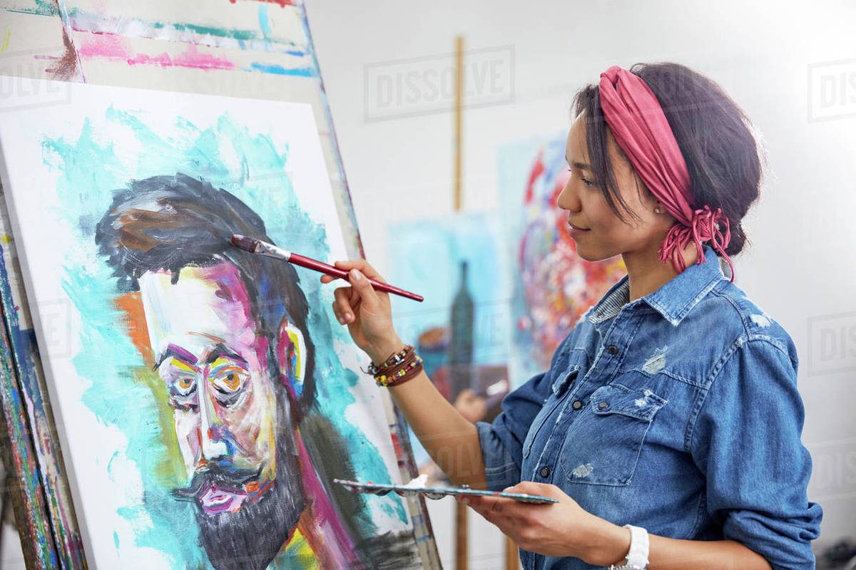 Artist Montemith Challenges Perceptions at Trendy Gallery