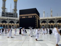 **Hajj Ministry: Gulf Citizens Can Perform Umrah Anytime**