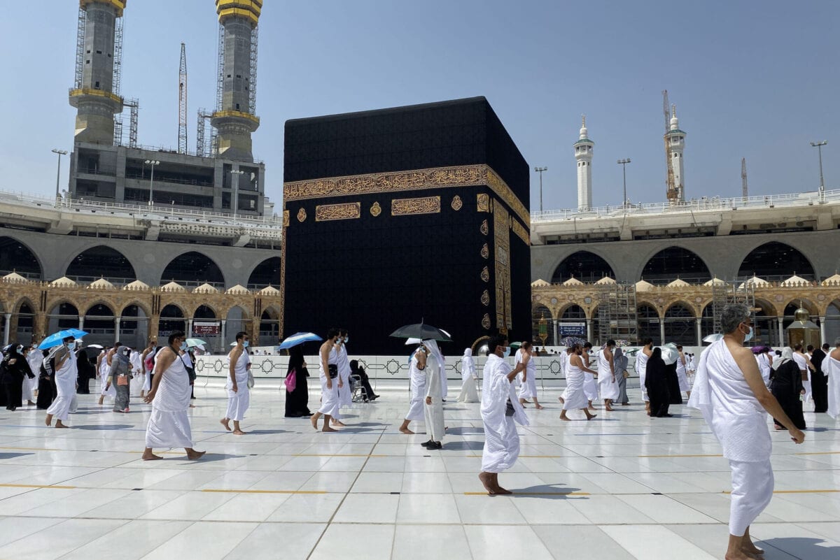**Hajj Ministry: Gulf Citizens Can Perform Umrah Anytime**