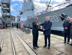 Bakal Bermarkas di Surabaya, KSAL Kukuhkan Komandan Pertama KRI Brawijaya-320 di Italia
