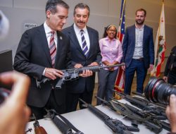 **Magazine with Bullet Discovered in Asif Mahmud’s Bag at Shahjalal – Claims It’s from Licensed Firearm** **Magazine with Bullet Discovered in Asif Mahmud’s Bag at Shahjalal – Claims It’s from Licensed Firearm**