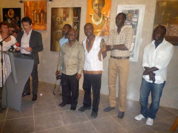 “AESTHETE” Group Art Exhibition Unfolds at Alliance Francaise de Dhaka