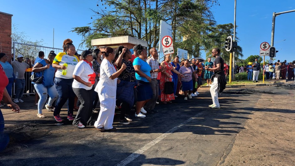 Gov’s move stops planned strike on key road project