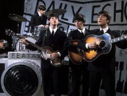 5 Lagu The Beatles yang Paling Populer Dicover Sepanjang Masa 5 Lagu The Beatles yang Paling Populer Dicover Sepanjang Masa