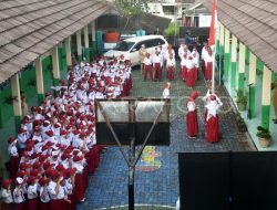 Pemkab Bogor Diingatkan DPRD Evaluasi Aturan Masuk Sekolah Pukul 06.30 WIB Pemkab Bogor Diingatkan DPRD Evaluasi Aturan Masuk Sekolah Pukul 06.30 WIB
