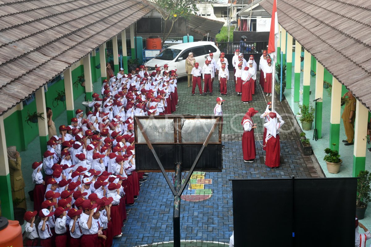 Pemkab Bogor Diingatkan DPRD Evaluasi Aturan Masuk Sekolah Pukul 06.30 WIB