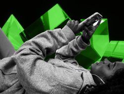 Gen Z’s Viral Job Hunt Struggles on TikTok Gen Z’s Viral Job Hunt Struggles on TikTok