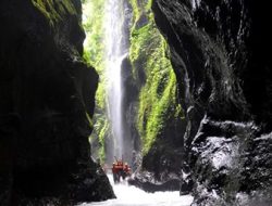 Ranto Canyon Brebes: Wisata Terbaru 2025, Fasilitas & Harga Tiket Ranto Canyon Brebes: Wisata Terbaru 2025, Fasilitas & Harga Tiket