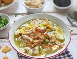 Cara Sederhana Membuat Soto Ayam Lamongan dengan Bumbu Halus