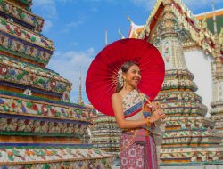 Thai Politics on the Precipice Again Thai Politics on the Precipice Again