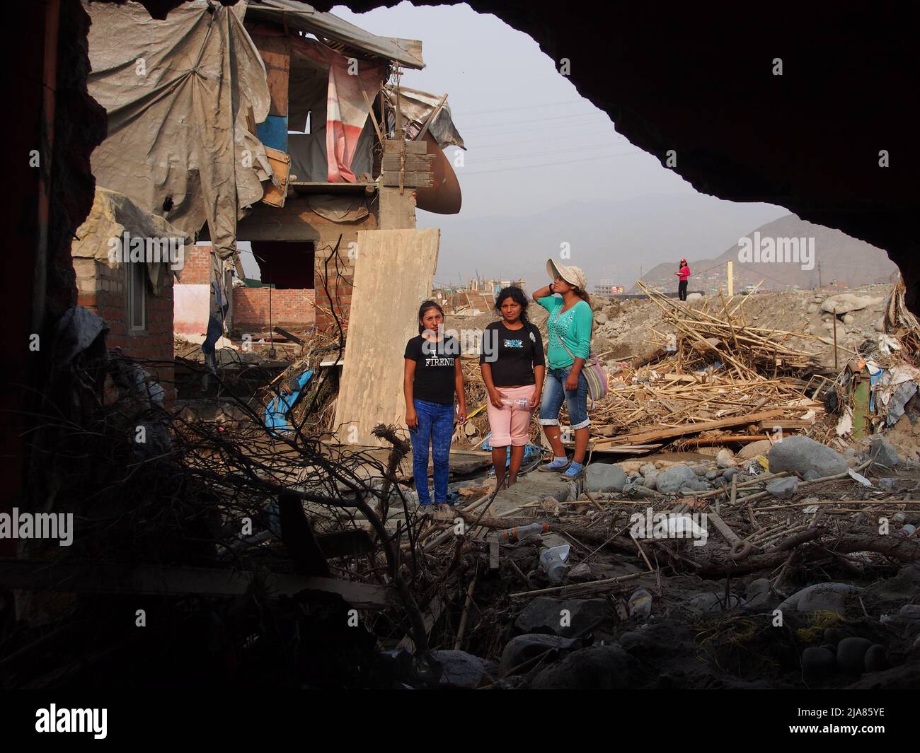 Photos: Thousands of Disaster Victims to Receive New Homes in Northern and Western Provinces