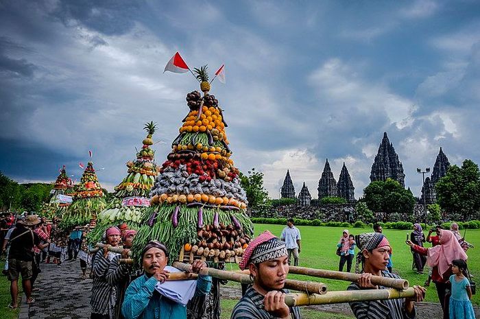 Jadwal Wisata Jawa Barat Juli 2025: Musik, Budaya, dan Kuliner Lokal yang Menarik