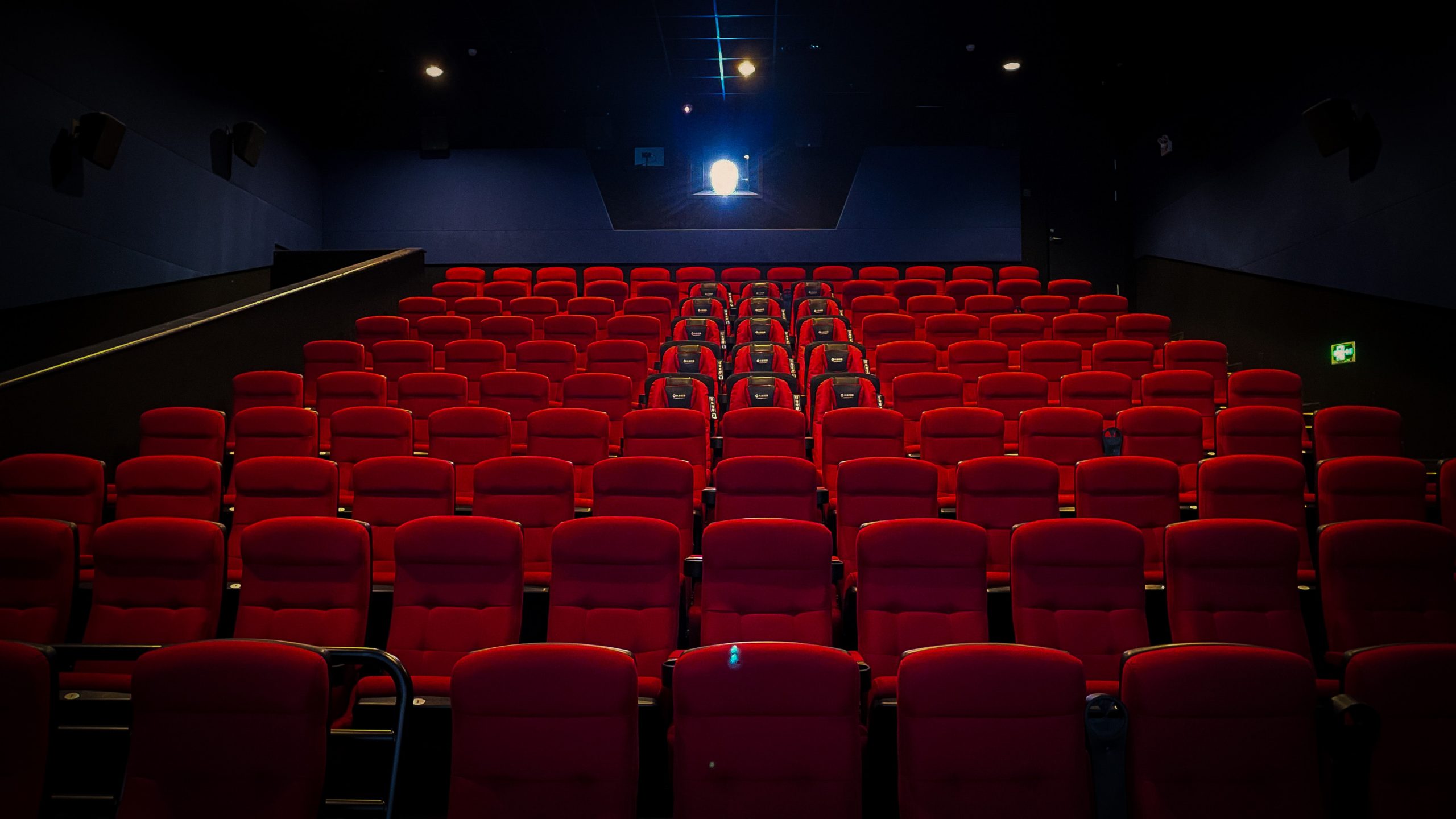 Daftar Film Bioskop Kota Palu Hari Ini, 16 Juli 2025: Superman dan Selepas Tahlil