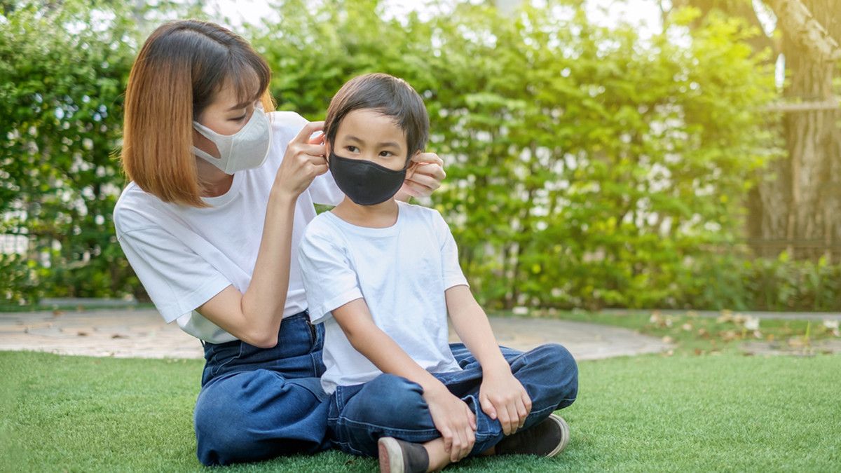 Dokter Dipaksa Buka Masker, Keluarga Kesal Tunggu 4 Hari