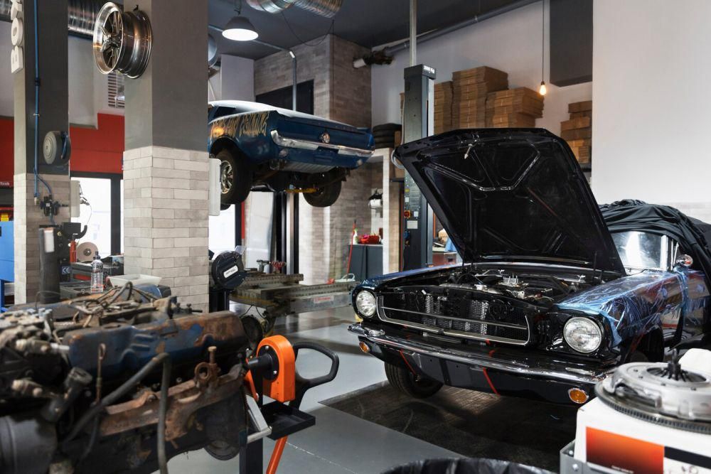Kapan Waktunya Servis Mobil di Bengkel?