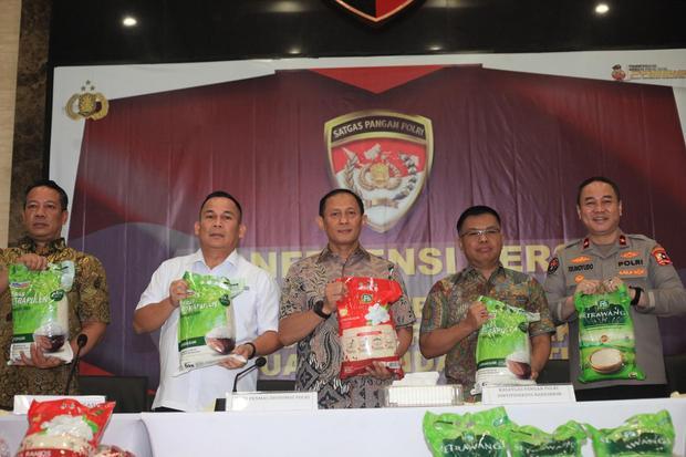 Konsumen Kaget dan Takut Konsumsi Setelah Kasus Beras Oplosan Mencuat