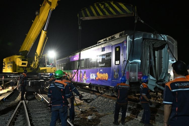 Kemenhub Bentuk Tim Audit Independen Usai KA Argo Bromo Anggrek Terguling di Subang