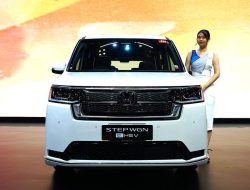 Mengenal Teknologi e:HEV Honda Step WGN yang Menyenangkan Dikendarai Mengenal Teknologi e:HEV Honda Step WGN yang Menyenangkan Dikendarai